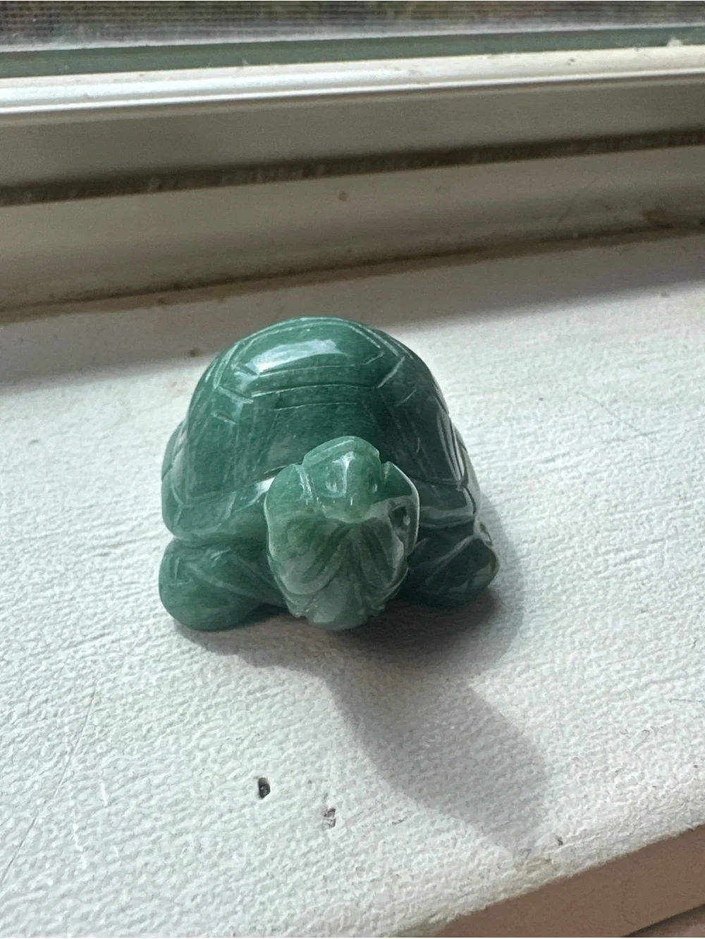 Jade Green Polished Turtle Figurine hand carved all sides good luck
